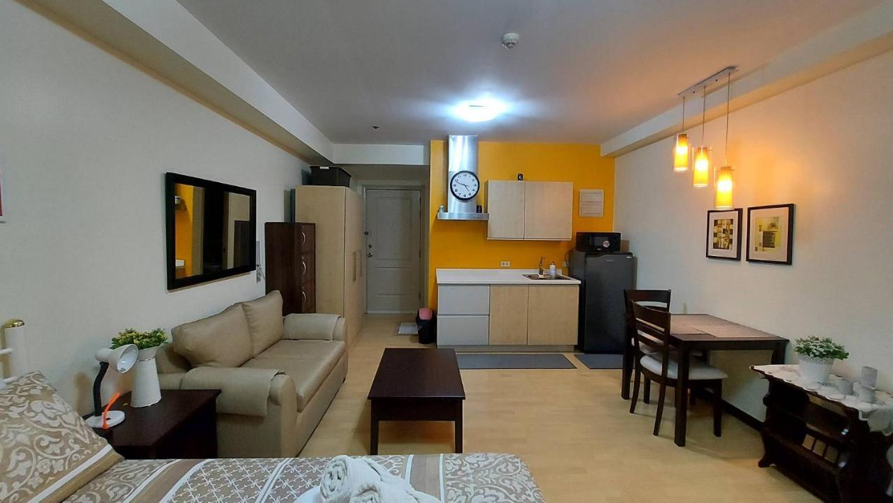 N Place At Soho Central Manila Eksteriør bilde